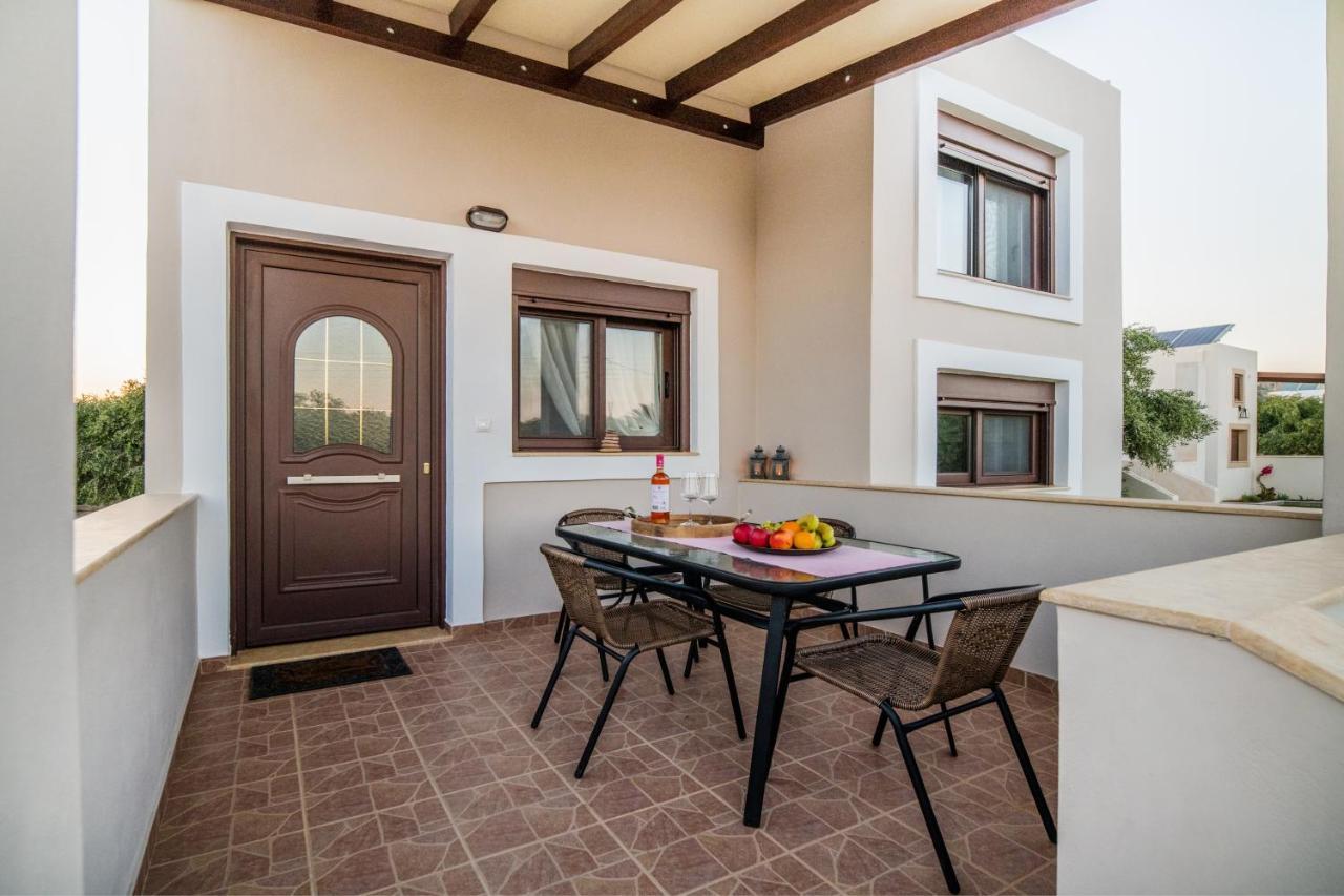 Kyma Luxury Studio Anevato Exterior photo